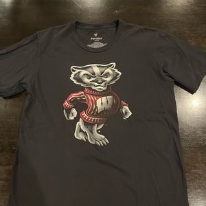 Wisconsin Badgers Fanatics T-Shirt, Youth XL, Black
